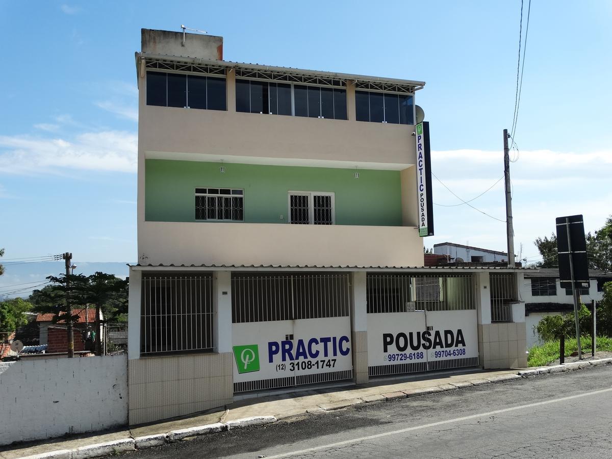 Practic Pousada Апаресида Екстериор снимка
